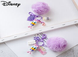 Foto van Speelgoed fashion disney mickey car accessories cute cartoon fur ball keyring donald duck keychain w