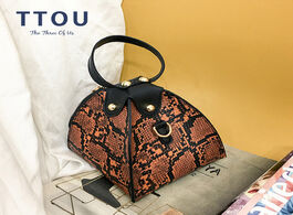 Foto van Tassen vintage alligator pattern design handbag for women pu leather shoulder messenger bag ladies b