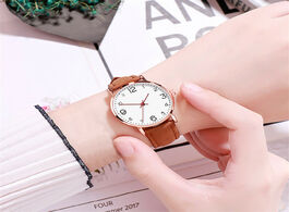 Foto van Horloge fashionable classic women s watches luxury quartz leather strap watch round small dial analo