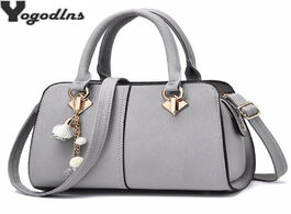 Foto van Tassen new brand women hardware ornaments solid totes handbag high quality lady party purse casual c