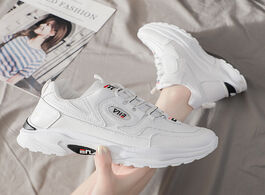 Foto van Schoenen hot spring and autumn new luxury shoes women designers white sneakers lowtop leather thick 
