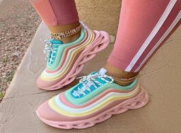 Foto van Schoenen fashion chunky women sneakers new breathable vulcanize shoes lightweight female platform za