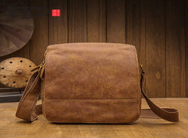 Foto van Tassen aetoo retro backpack leather men s shoulder bag messenger casual business