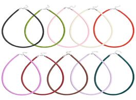 Foto van Sieraden 50strands silk cord for jwelry necklace making with brass clasps mixed color 17 18 5mm