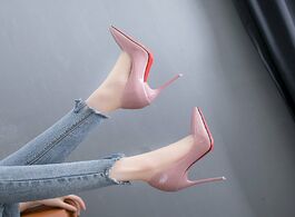 Foto van Schoenen 2020 sexy red bottom high heels party shoes sole women pumps wedding bride chaussures femme