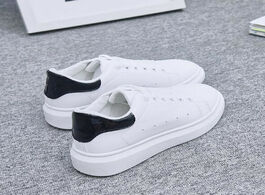 Foto van Schoenen 2020 women sneakers leather shoes spring trend casual flats female new fashion comfort whit