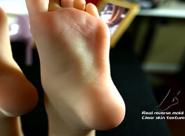 Foto van Schoonheid gezondheid stockings drawing movie props foot model rubber plastic art silicone female ma
