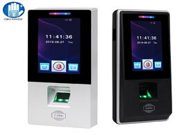 Foto van Beveiliging en bescherming touch rfid access control keypad fingerprint biometric password time atte
