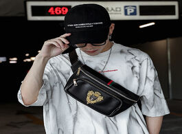 Foto van Tassen tidog korean style personalized embroidered pattern chest bag