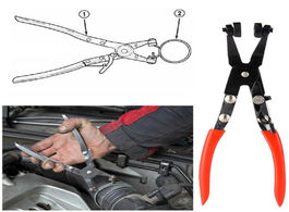 Foto van Auto motor accessoires car tools angled swivel locking pipe hose clamp pliers fuel coolant clip tool