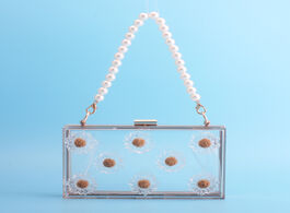 Foto van Tassen 18x11cm 2020 summer new fashion transparent acrylic flap bag daisy chain messenger bags clutc