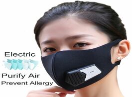 Foto van Beveiliging en bescherming smart dust proof electric mask anti pollution respirator filter outdoor a