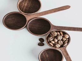 Foto van Huis inrichting walnut wooden measuring spoon scoop coffee beans bar kitchen home baking tool cup to