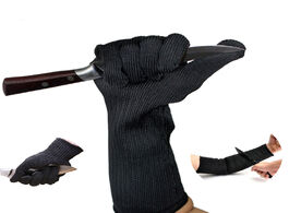 Foto van Beveiliging en bescherming long anti cut working gloves metal stainless steel wire resistant knife t