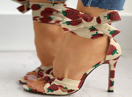 Foto van Schoenen women high heels pumps sandals new shoes woman fashion summer sexy ladies increased peep to