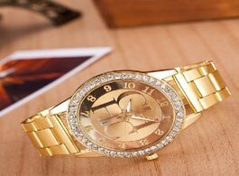 Foto van Horloge 2019 new top brand ch women s watch luxury gold stainless steel sports unisex quartz
