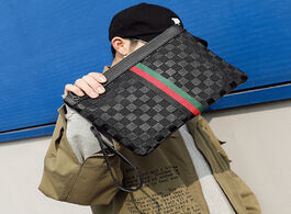 Foto van Tassen tidog new korean fashion casual plaid leather clutch bag