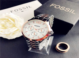 Foto van Horloge 2020 luxury watches quartz wrist watch men stainless steel dial casual bracele hook buckle r