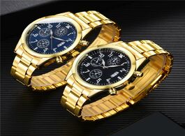 Foto van Horloge fashion men round sub dial calendar display luminous analog quartz wrist watch