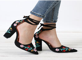 Foto van Schoenen women high heels plus size embroidery pumps flower ankle strap shoes female two piece sexy 