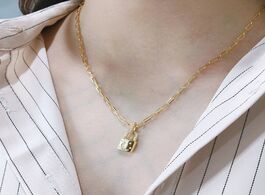 Foto van Sieraden silvology star moon lock necklace for women 925 sterling silver zircon luxurious pendant fe