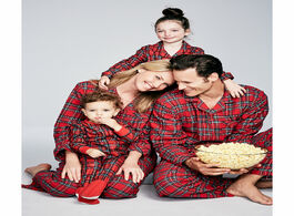 Foto van Baby peuter benodigdheden classic red plaid sleepwear christmas pajamas family matching clothes momm