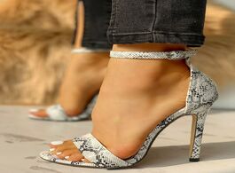 Foto van Schoenen snake print summer luxury high heels new women pumps comfort party female peep toe gladiato