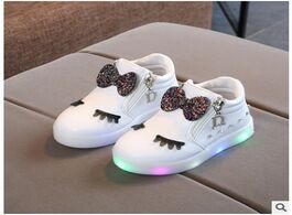 Foto van Baby peuter benodigdheden size 21 36 children glowing sneakers kid princess bow for girls led shoes 