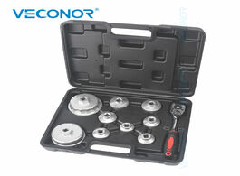 Foto van Auto motor accessoires oil filter wrench cap engine sleeve tool removal socket set with special span