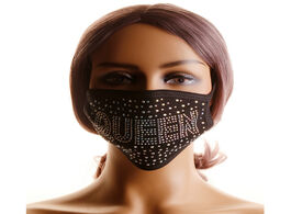 Foto van Sieraden fashion sexy giltter rhinestone queen mouth mask jewelry facemask dust proof black washable
