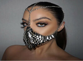 Foto van Sieraden 2020 unique design punk alloy mask head chain headband for women stage performance funny fa
