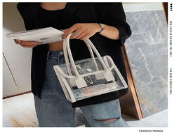 Foto van Tassen new summer transparent handbag small fresh beach bag popular women s wash