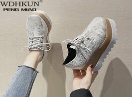 Foto van Schoenen comfortable round toe wedges shoes for women lace up rubber platform casual vulcanized woma