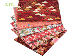 Foto van Huis inrichting chainho dark red floral print twill cotton fabric diy quilting sewing for baby child