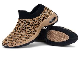 Foto van Schoenen nausk sneakers female knitted vulcanized shoes casual slip on ladies flat shoe mesh trainer