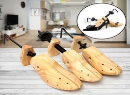 Foto van Gereedschap unisex 1 piece shoe stretcher wooden shoes tree shaper rack wood adjustable flats pumps 