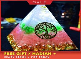 Foto van Sieraden orgonite pyramid natural aura crystal bring lucky marriage radiation protection resin decor