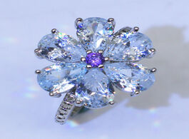 Foto van Sieraden utimtree luxury sparkling women rings with crystals fashion flower shape wedding engagement