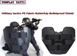 Foto van Beveiliging en bescherming uhmwpe butterfly ballistic shield swat police self defense nij iiia foldi