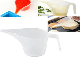 Foto van Huis inrichting tip mouth plastic measuring jug cup graduated surface cooking kitchen bakery baking 