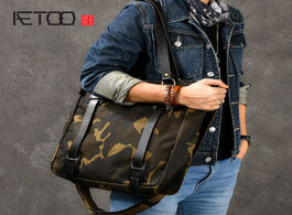 Foto van Tassen aetoo retro thick oil wax canvas men s single shoulder slung tote bag camouflage handbag