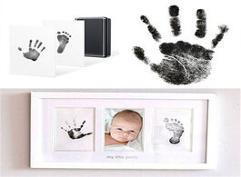 Foto van Baby peuter benodigdheden environmental friendly care non toxic handprint footprint imprint kit souv