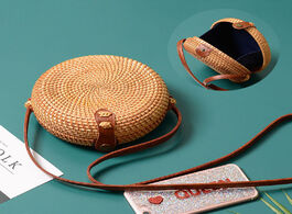 Foto van Tassen round straw bags women summer rattan bag handmade woven beach cross body circle bohemia handb