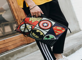 Foto van Tassen 2020 men s rivets handbag cartoon prints clutch bag street fashion leisure cross body free sh