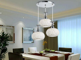 Foto van Lampen verlichting modern led 3 heads wrought iron ceramic lampshade pendant lights creative persona