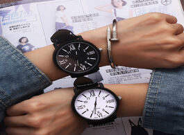 Foto van Horloge romantic big dial watch leather band fashion cute wristwatch drop shipping quartz watches wo