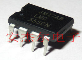 Foto van Elektronica componenten 10pcs lot lmc555cn lmc555 dip 8 in stock