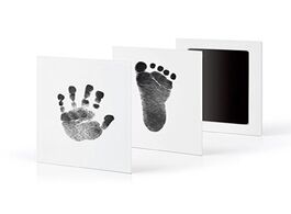 Foto van Baby peuter benodigdheden newborn handprint footprint oil pad painting ink photo hand foot print won