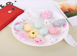 Foto van Speelgoed squeeze toy mini soft silicone animals mochi cat pig cake bread squishies antisterss fidge