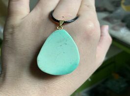 Foto van Sieraden natural chrysoprase stone pendant necklace gem jewelry for woman gift wholesale !